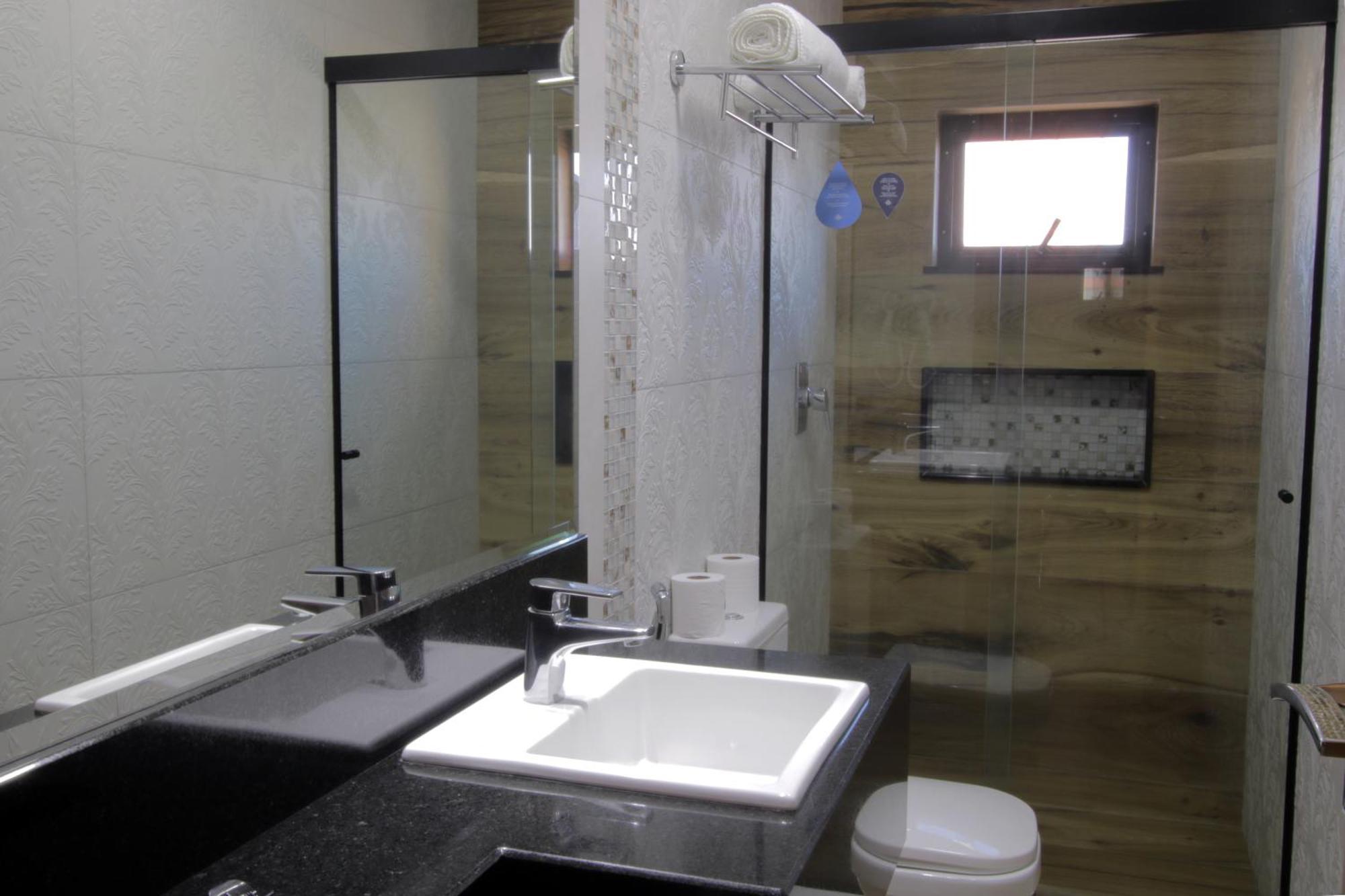 Adria Premium Hotel Guarapuava Bagian luar foto