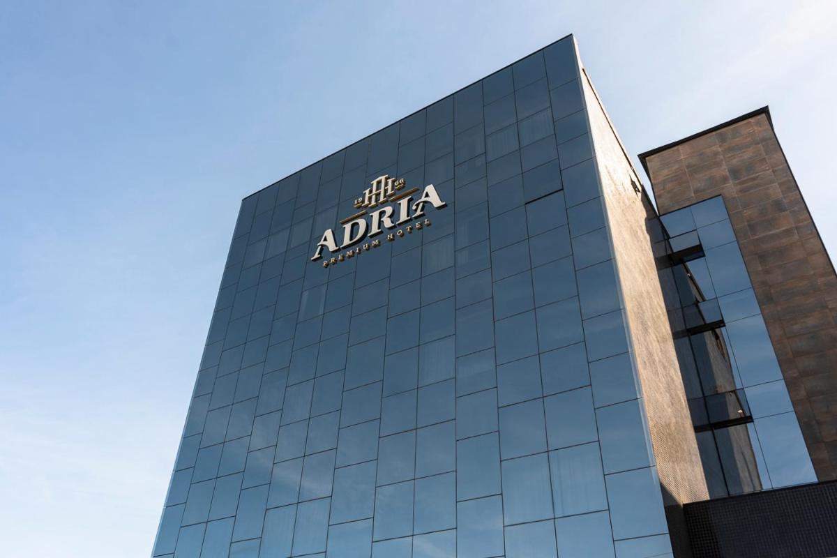 Adria Premium Hotel Guarapuava Bagian luar foto
