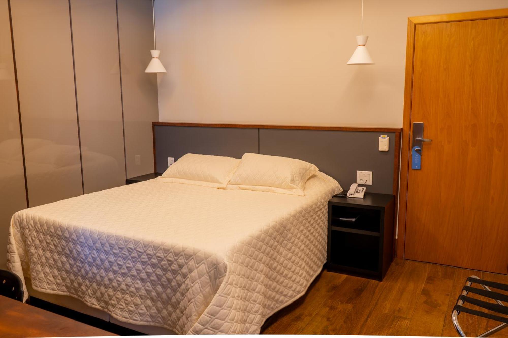 Adria Premium Hotel Guarapuava Ruang foto