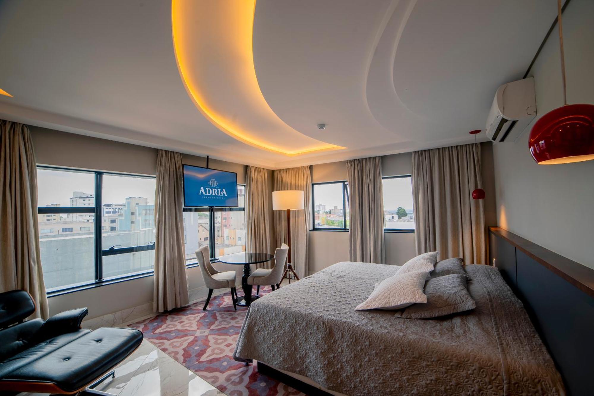 Adria Premium Hotel Guarapuava Ruang foto