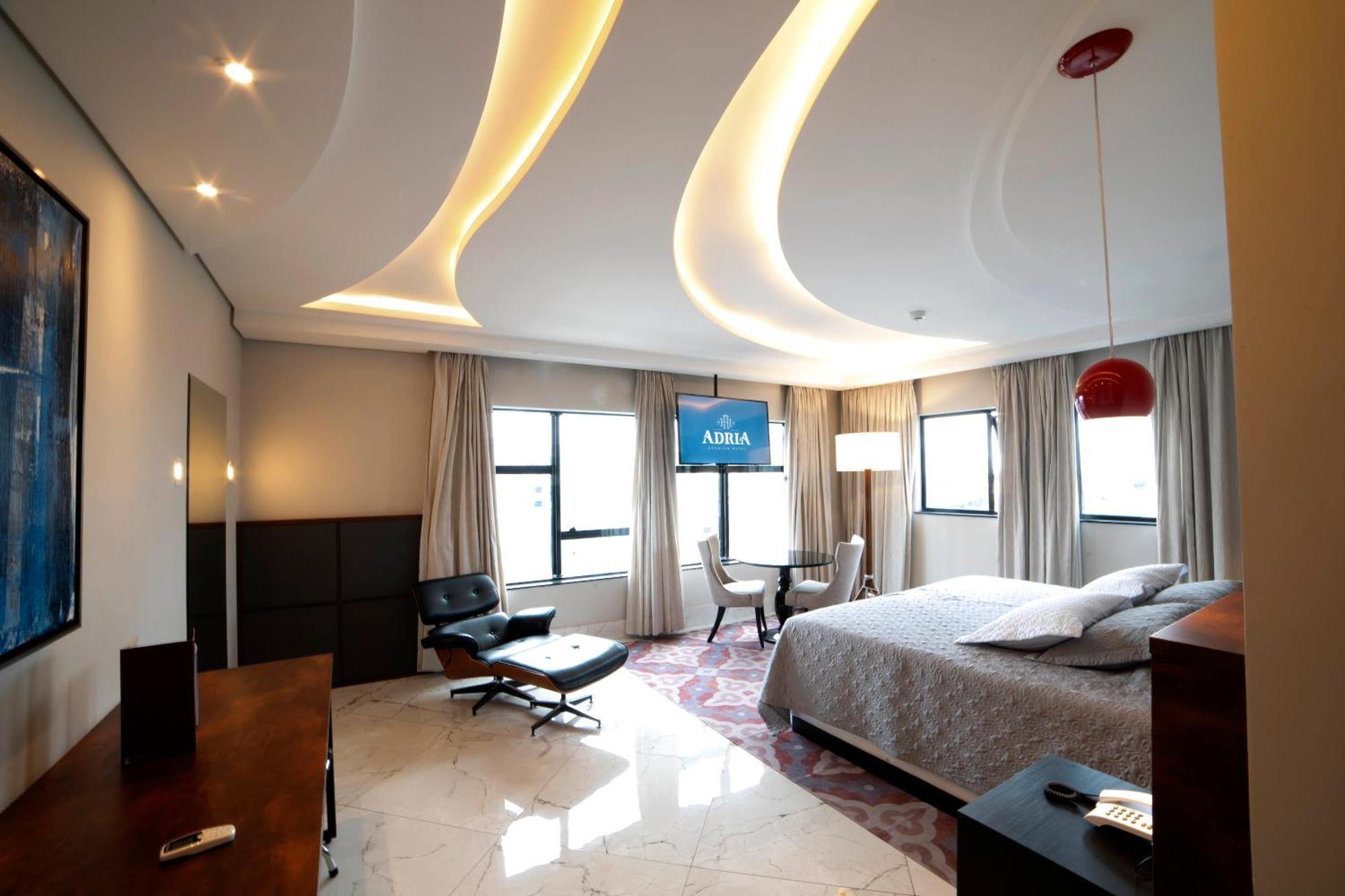Adria Premium Hotel Guarapuava Ruang foto